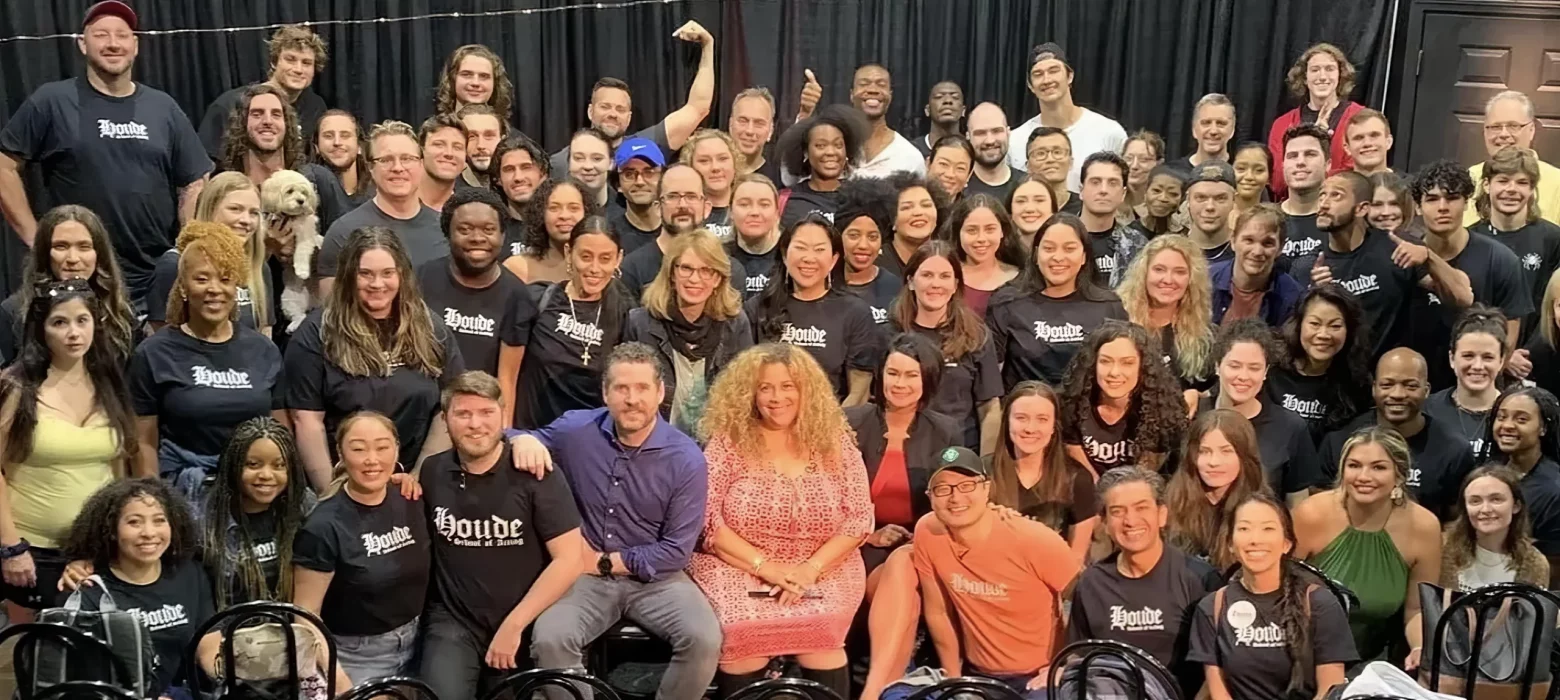 Wendy-with-students-upscaled Wendy-with-students-upscaled